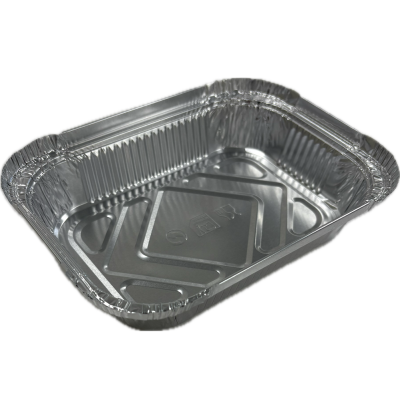 Envase de aluminio rectangular con borde rizado y canto alzado 185x135x30 mm - E 580 (vista oblicua)