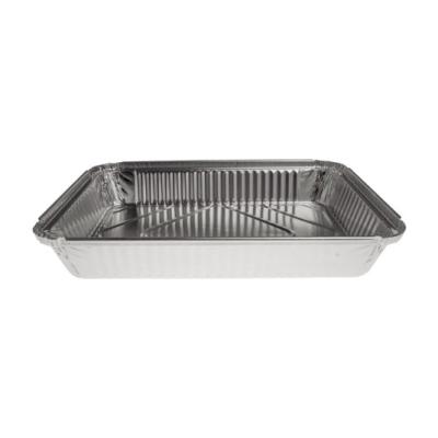 Rectangular aluminum foil container with rolled rim and raised edge 315x215x38 mm - E 2200 (oblique view)